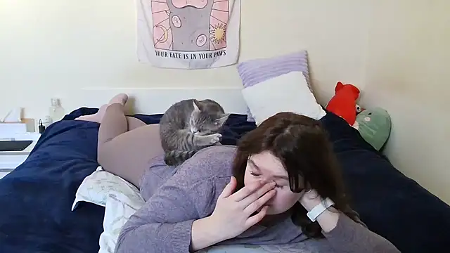 franceska blue online show from February 13, 2025, 9:20 am