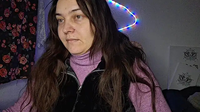 Cyndee Winter online show from February 2, 2026, 7:01 pm