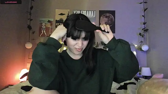 Anisawithlove online show from December 15, 2024, 5:20 pm