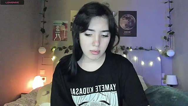 Anisawithlove online show from December 17, 2024, 5:15 pm