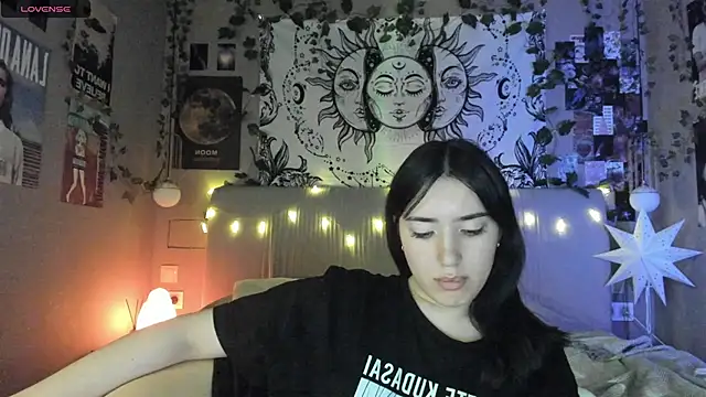 Anisawithlove online show from February 9, 2025, 8:24 pm