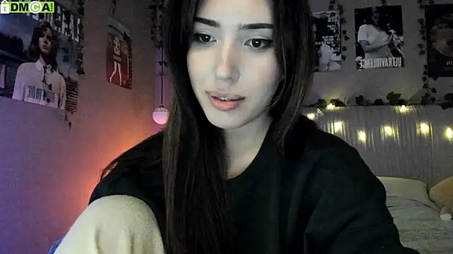 Anisawithlove online show from October 7, 2025, 6:32 am