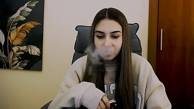 Lili magic online show from February 23, 2025, 12:37 pm