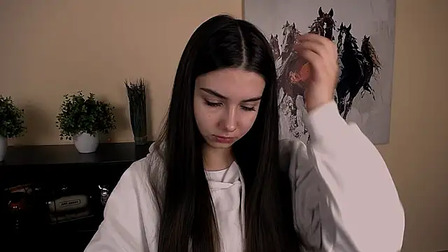 Lili magic online show from December 5, 2025, 10:35 am