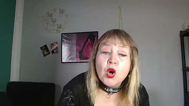 Blasflittchen online show from November 4, 2025, 10:58 am