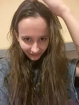 Snapshot of babywaifu chatting on February 13, 2025, 4:39 pm babywaifu online show from February 13, 2025, 4:39 pm