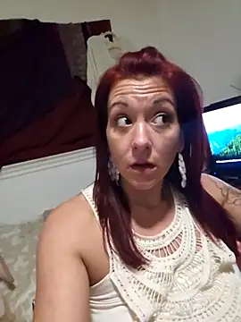 bella8769 online show from February 27, 2025, 2:43 pm