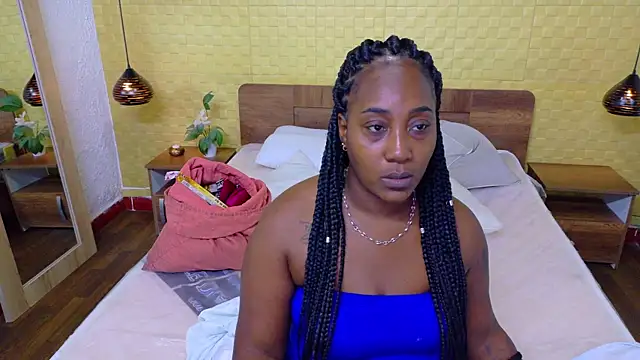 kiara evanss online show from November 11, 2025, 2:28 pm