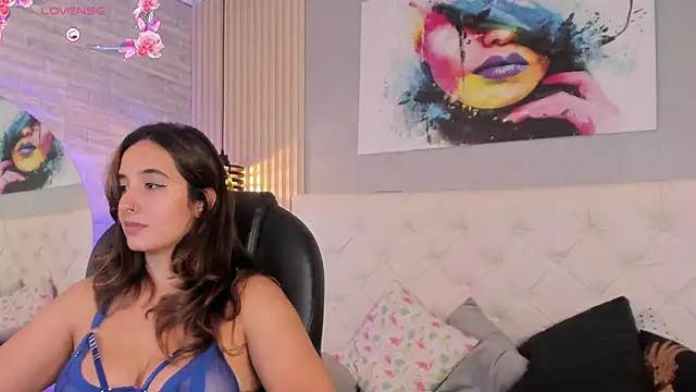 Snapshot of emma__smith1 chatting on February 24, 2025, 3:53 pm emma  smith1 online show from February 24, 2025, 3:53 pm