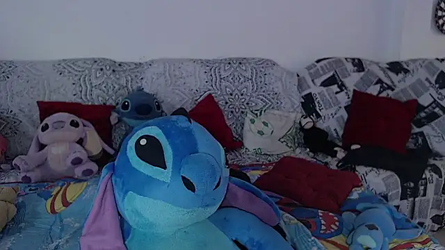 Snapshot of kitty22_ chatting on January 14, 2025, 2:00 pm kitty22  online show from January 14, 2025, 2:00 pm