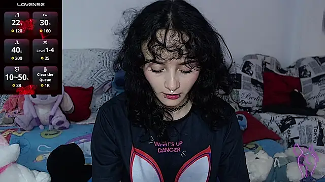 Snapshot of kitty22_ chatting on January 28, 2025, 2:53 pm kitty22  online show from January 28, 2025, 2:53 pm