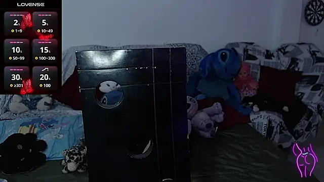 Snapshot of kitty22_ chatting on February 10, 2025, 1:11 pm kitty22  online show from February 10, 2025, 1:11 pm
