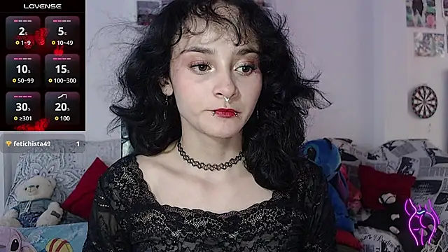 Snapshot of kitty22_ chatting on February 12, 2025, 3:27 pm kitty22  online show from February 12, 2025, 3:27 pm