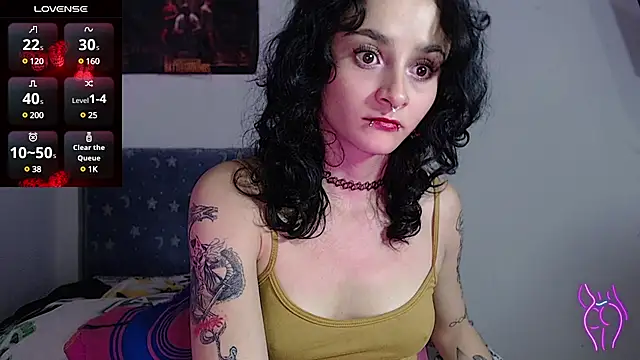 Snapshot of kitty22_ chatting on February 27, 2025, 3:05 pm kitty22  online show from February 27, 2025, 3:05 pm