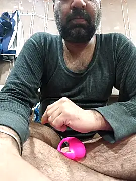 lund lol online show from February 1, 2026, 8:24 am