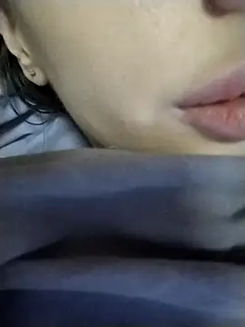 Elza kom online show from January 10, 2025, 12:04 pm