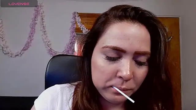 Snapshot of Sahory__ chatting on February 5, 2025, 10:55 pm Sahory online show from February 5, 2025, 10:55 pm