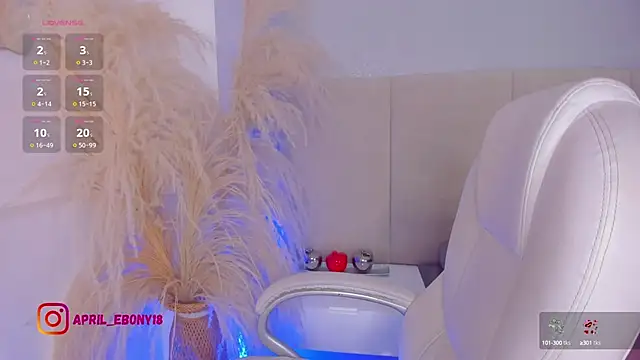 sofia pamela online show from September 19, 2025, 10:38 am