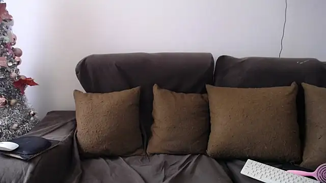 sara winehouse1 online show from January 13, 2025, 1:49 pm