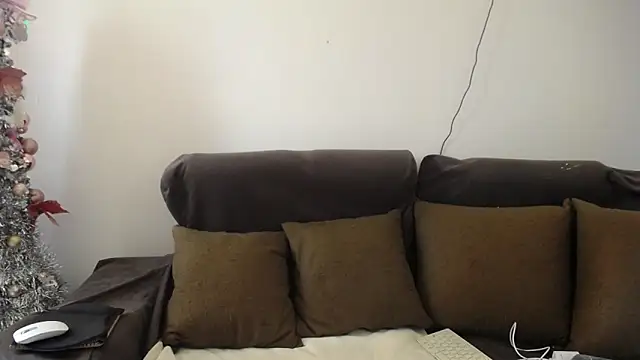 sara winehouse1 online show from January 16, 2025, 3:02 pm