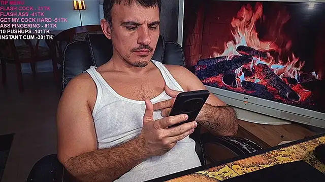 Snapshot of officeman7 chatting on March 13, 2025, 4:23 pm officeman7 online show from March 13, 2025, 4:23 pm