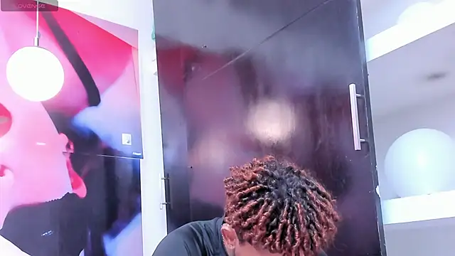 sexy blacks  online show from March 8, 2025, 11:27 am