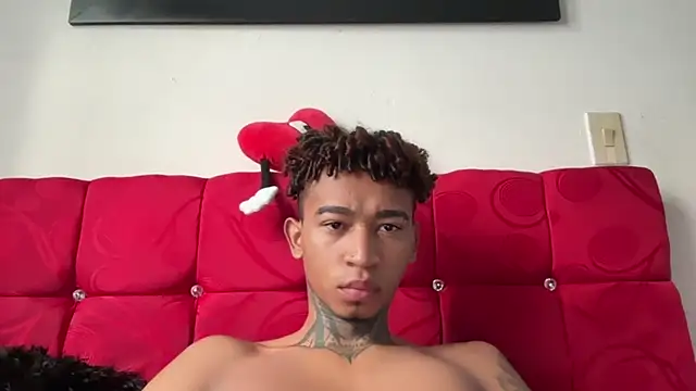 sexy blacks  online show from October 17, 2025, 12:30 pm