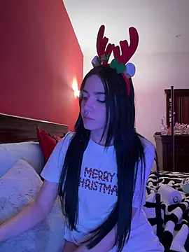 Snapshot of ShannonShanny chatting on December 23, 2024, 7:52 pm ShannonShanny online show from December 23, 2024, 7:52 pm