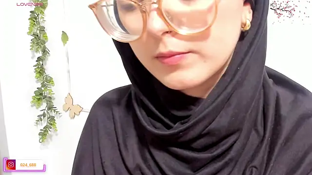 aysel elid online show from March 9, 2026, 2:15 am