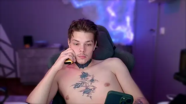 DENIS HERE online show from December 14, 2024, 7:36 pm