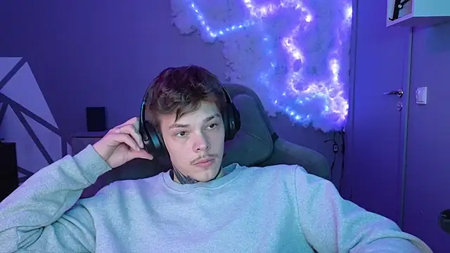 DENIS HERE online show from December 19, 2024, 1:29 pm