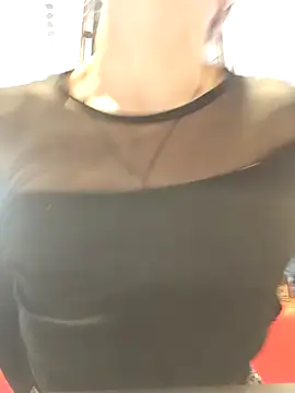 Exhibitionsplit online show from January 6, 2025, 3:08 pm