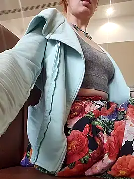 Exhibitionsplit online show from February 6, 2025, 12:16 pm