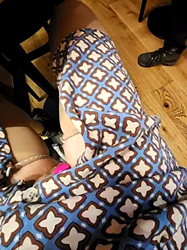 Exhibitionsplit online show from March 4, 2025, 11:19 am