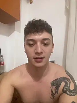 Snapshot of Joedonovan1 chatting on December 21, 2024, 10:40 pm Joedonovan1 online show from December 21, 2024, 10:40 pm