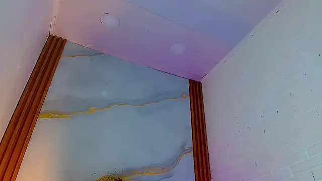 CoralineSweett online show from October 26, 2025, 6:36 pm