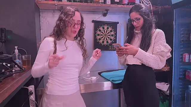 Snapshot of barfantasy chatting on February 13, 2025, 6:59 pm barfantasy online show from February 13, 2025, 6:59 pm