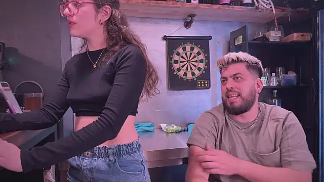 Snapshot of barfantasy chatting on February 16, 2025, 12:52 am barfantasy online show from February 16, 2025, 12:52 am