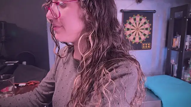 Snapshot of barfantasy chatting on March 19, 2025, 11:14 pm barfantasy online show from March 19, 2025, 11:14 pm