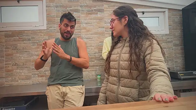 Snapshot of barfantasy chatting on September 18, 2025, 8:27 am barfantasy online show from September 18, 2025, 8:27 am