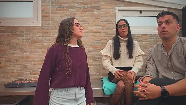 Snapshot of barfantasy chatting on October 10, 2025, 8:46 am barfantasy online show from October 10, 2025, 8:46 am