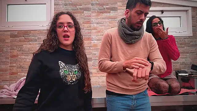 Snapshot of barfantasy chatting on November 29, 2025, 11:46 am barfantasy online show from November 29, 2025, 11:46 am