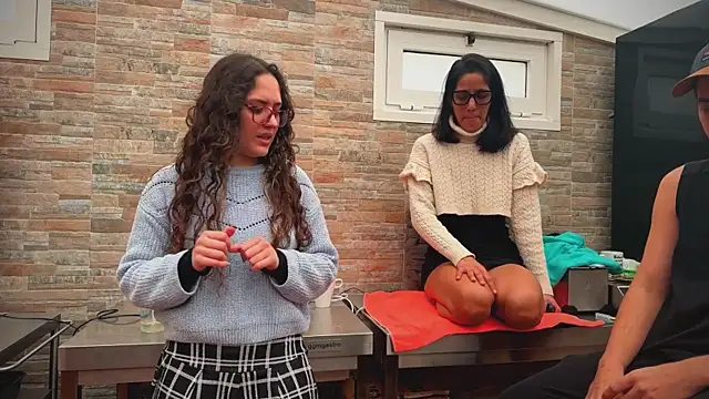 Snapshot of barfantasy chatting on January 7, 2026, 11:12 am barfantasy online show from January 7, 2026, 11:12 am