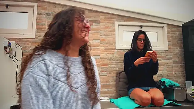 Snapshot of barfantasy chatting on January 9, 2026, 10:18 am barfantasy online show from January 9, 2026, 10:18 am