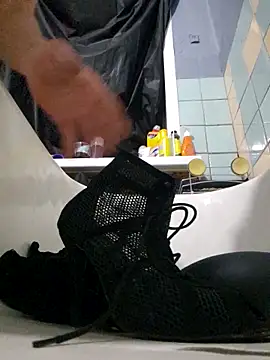 Snapshot of WhoreAnalsssxxx chatting on February 11, 2026, 7:52 pm WhoreAnalsssxxx online show from February 11, 2026, 7:52 pm