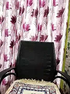 Shreya727 online show from March 10, 2025, 3:12 am