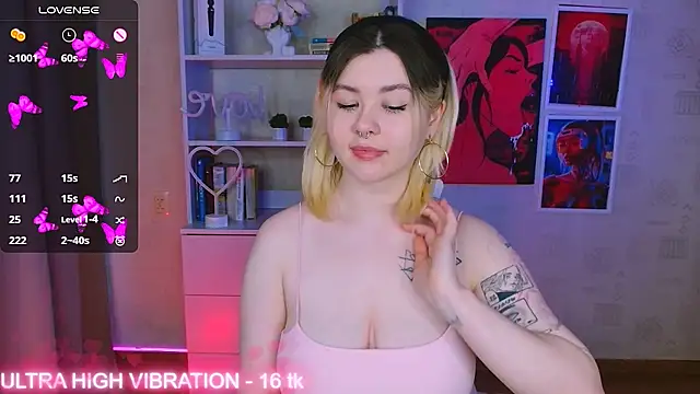 cutie mili online show from February 25, 2025, 3:31 am