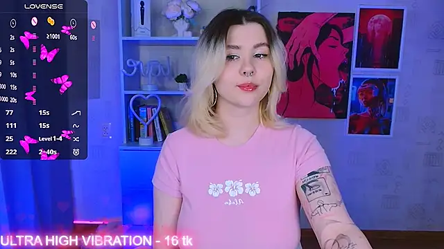 cutie mili online show from March 11, 2025, 9:45 am