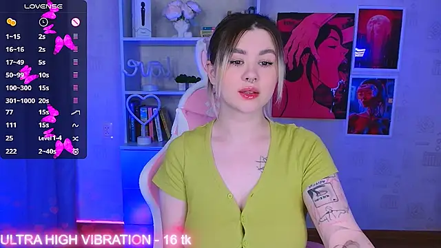 cutie mili online show from March 18, 2025, 11:30 am