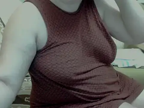 Snapshot of whiteFlower chatting on November 7, 2025, 7:47 pm whiteFlower online show from November 7, 2025, 7:47 pm